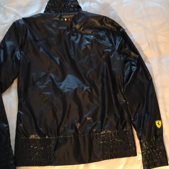 Ferrari bomber jacket puma black shiny crest on sleeve  EUC - Picture 3 of 11
